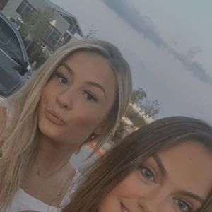 Meet your Posher, Sterling